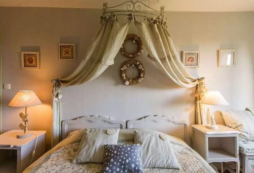 تختخواب و صبحانه Chambres D Hotes Saint Malo La Barbinais Bed&breaksfast