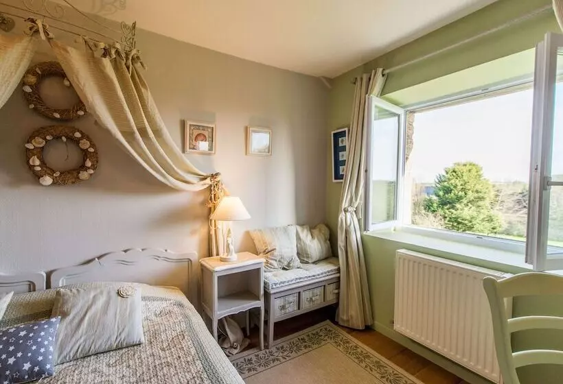 تختخواب و صبحانه Chambres D Hotes Saint Malo La Barbinais Bed&breaksfast