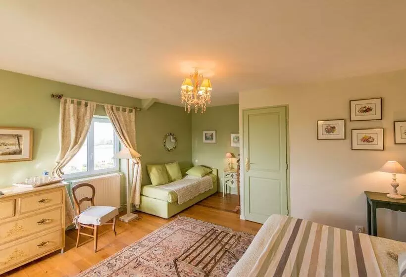 تختخواب و صبحانه Chambres D Hotes Saint Malo La Barbinais Bed&breaksfast