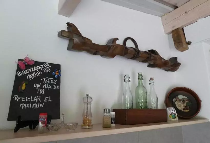 Aamiaismajoitus (B&B) Chambres D'hôtes Agorerreka