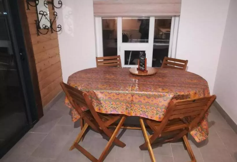 Aamiaismajoitus (B&B) Chambres D'hôtes Agorerreka