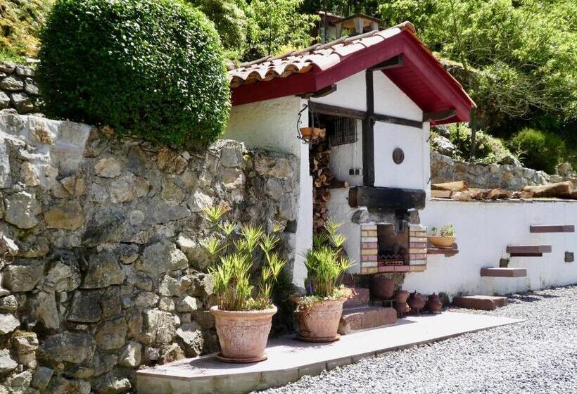 ベッドアンドブレックファースト Chambres D'hôtes Agorerreka