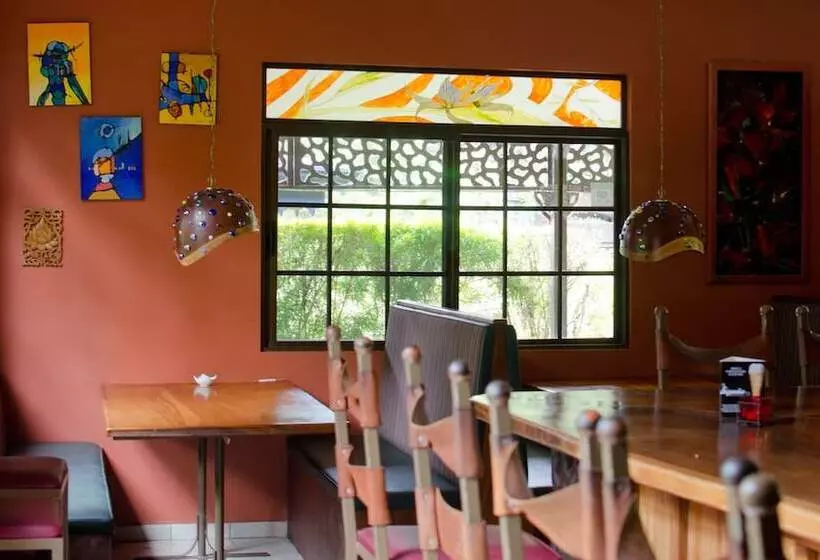 Aamiaismajoitus (B&B) Gingerbread Hotel And Restaurant