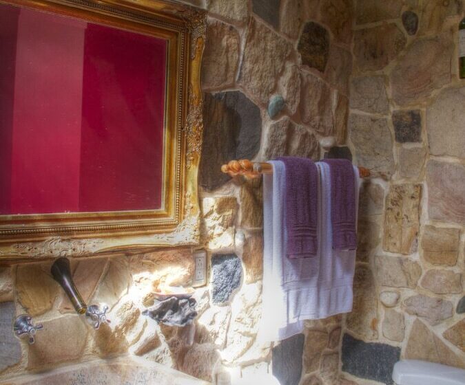 민박 Gingerbread Hotel And Restaurant