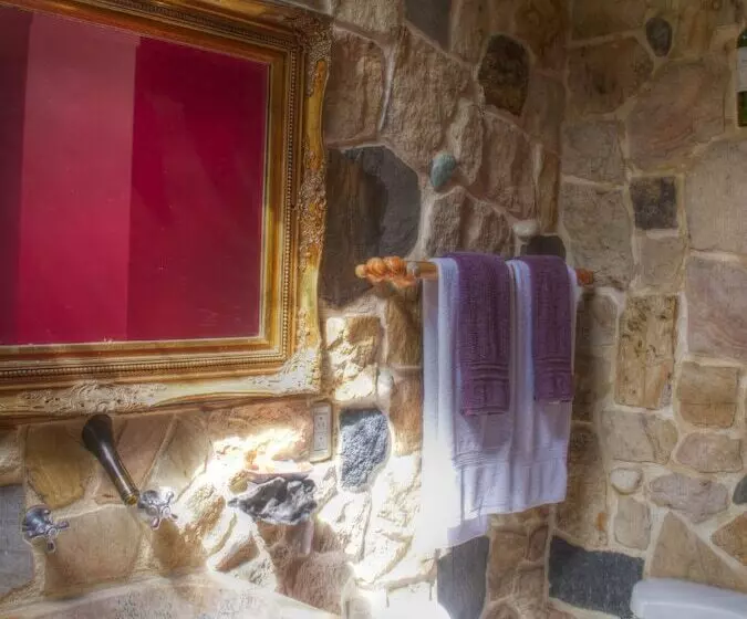 Aamiaismajoitus (B&B) Gingerbread Hotel And Restaurant