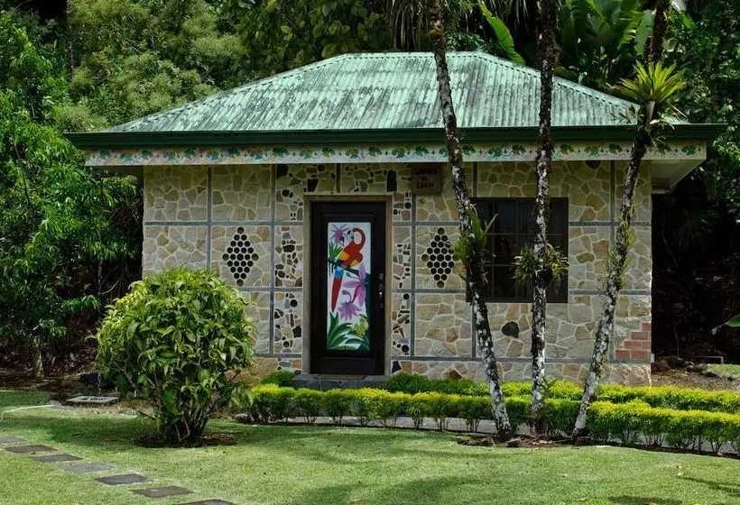 Aamiaismajoitus (B&B) Gingerbread Hotel And Restaurant