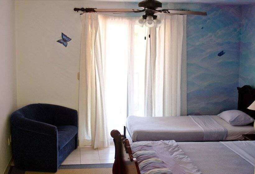 민박 Gingerbread Hotel And Restaurant