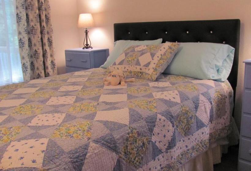 Bed and Breakfast Lord Carlton Country Manor House