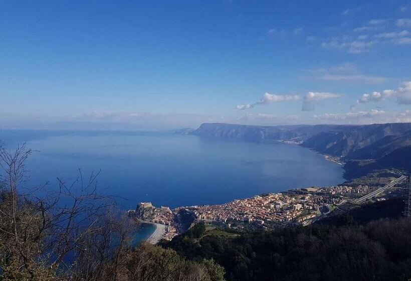 Bed and Breakfast Sant'agostino Affittacamere