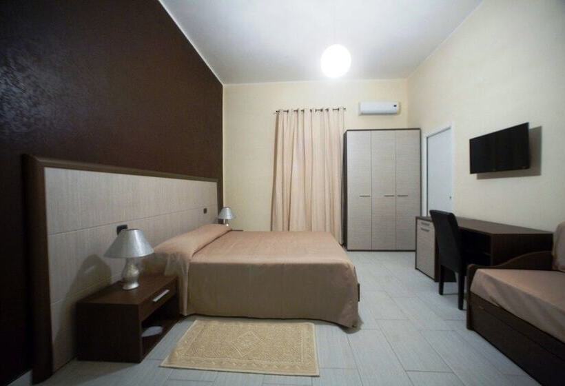 Bed and Breakfast Sant'agostino Affittacamere