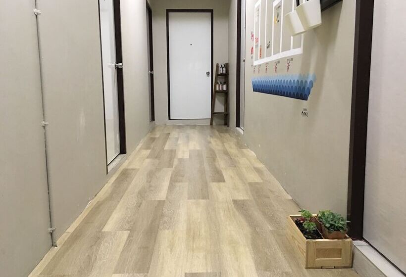 Bed and Breakfast Wanmai Herb Garden