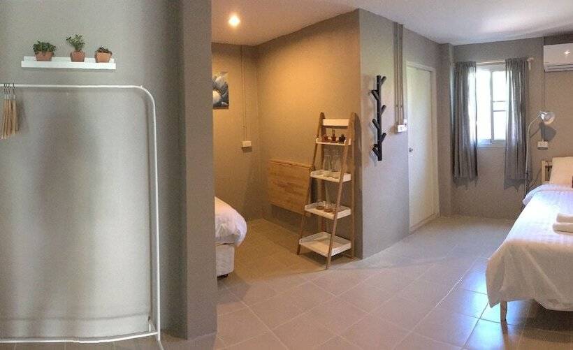 Bed and Breakfast Wanmai Herb Garden