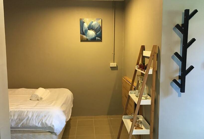 Bed and Breakfast Wanmai Herb Garden