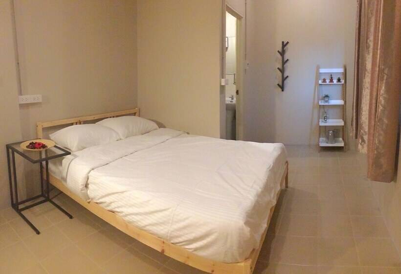 Bed and Breakfast Wanmai Herb Garden