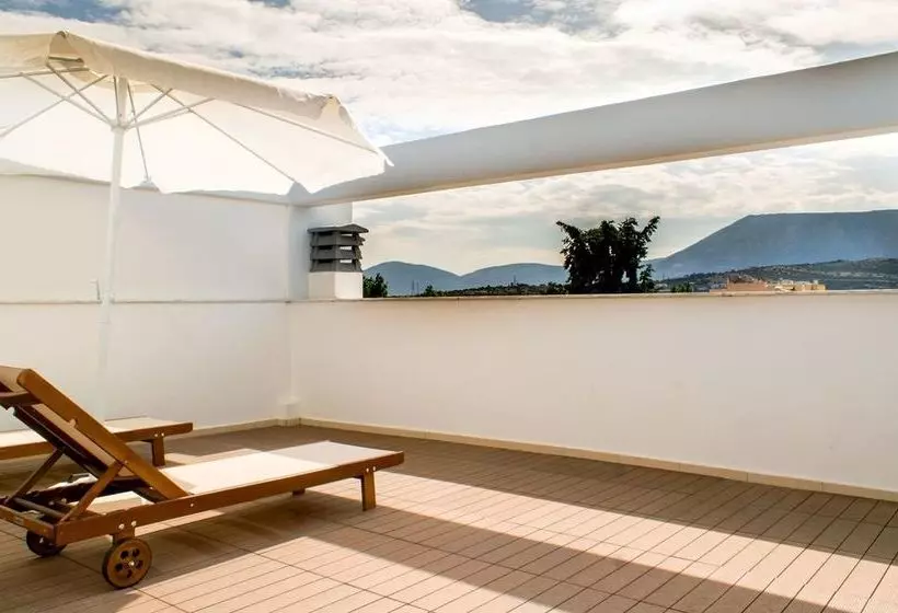 Elvita Spata Luxurius Villa