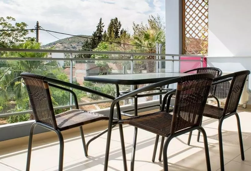 Elvita Spata Luxurius Villa