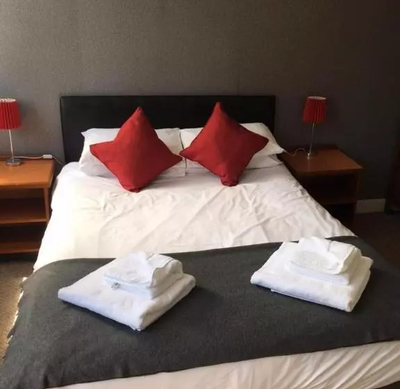 Hostelli The Red Lion