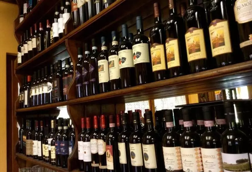 ホテル Albergo Ristorante Da Carlino