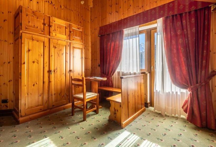 فندق Bouton D Or   Cogne