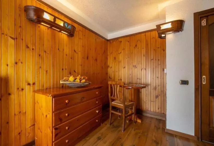 Hotelli Bouton D Or   Cogne