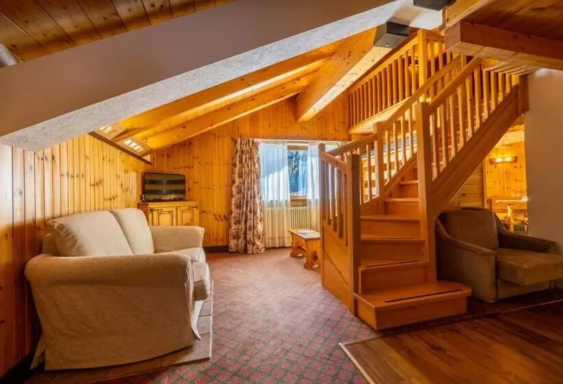 Hotelli Bouton D Or   Cogne