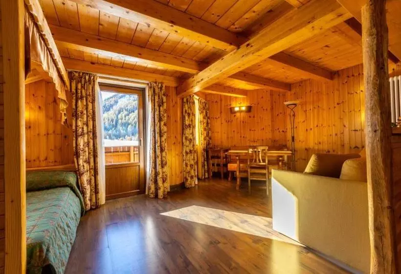 Hotelli Bouton D Or   Cogne