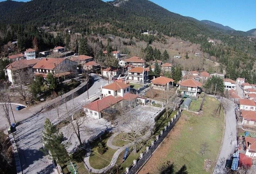 Country Club Hotel & Suites