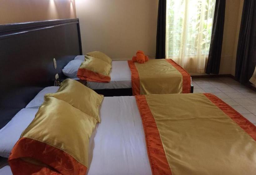 فندق Mussaenda, Arenal