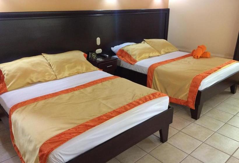 فندق Mussaenda, Arenal