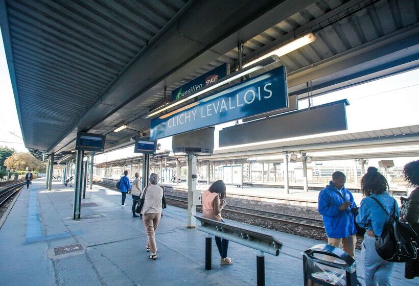 בית מלון כפרי Odalys City Paris Levallois