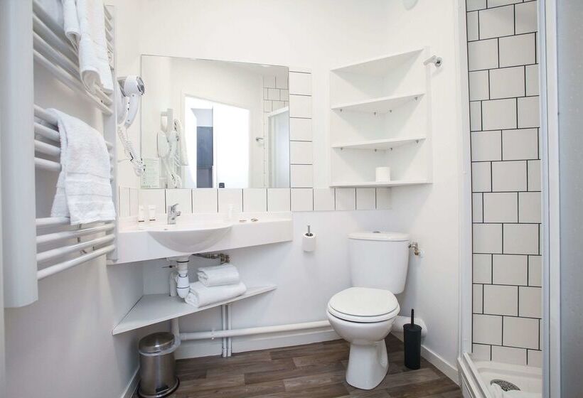 בית מלון כפרי Odalys City Paris Levallois