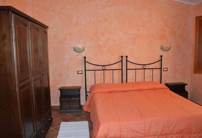 Szálloda Sant Elene