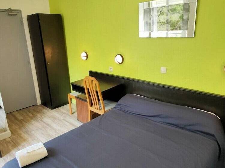 ホテル Terminus Fontainebleau Avon