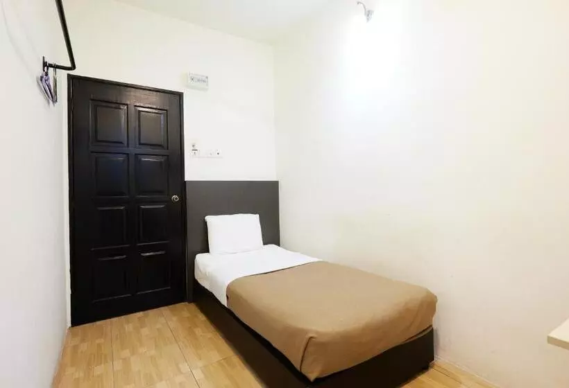 Hotelli Uncle Guesthouse Kuala Terengganu