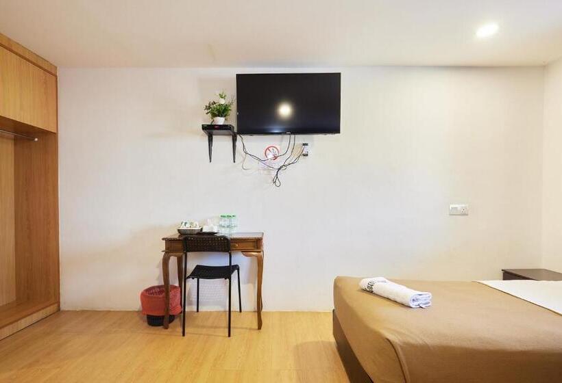 בית מלון כפרי Uncle Guesthouse Kuala Terengganu