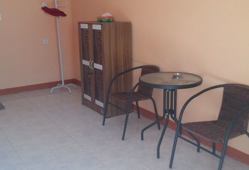 ホテル Villa Alam Flores