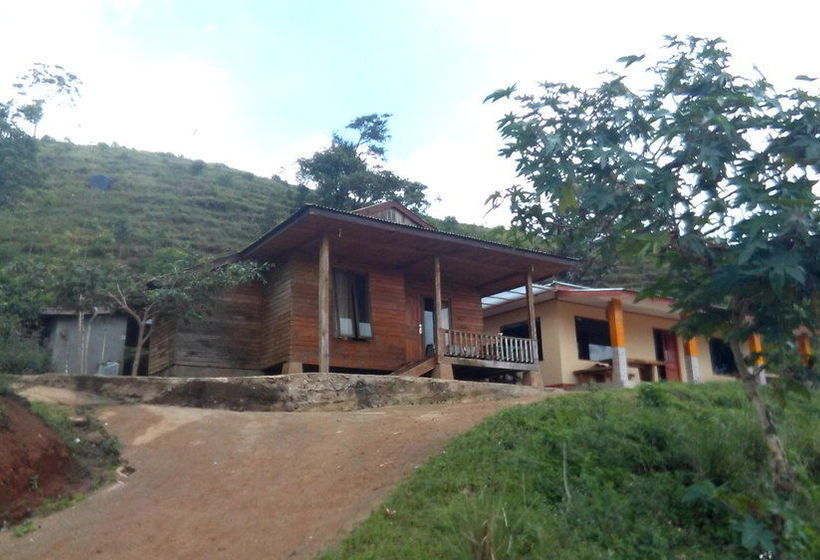 ホテル Villa Alam Flores