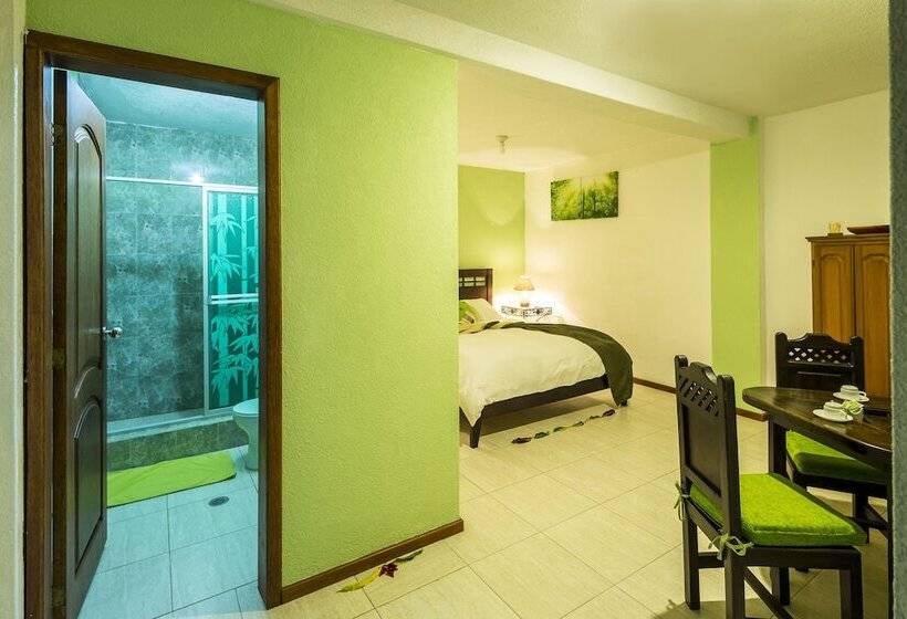 Hotelli Yumbo Love Experience