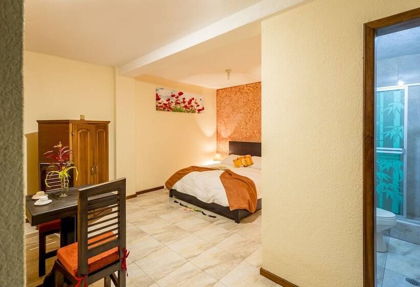 Hotelli Yumbo Love Experience