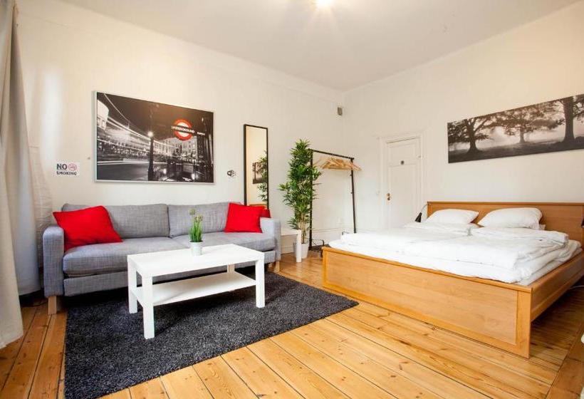 Aparthotel Apartdirect Sveavägen