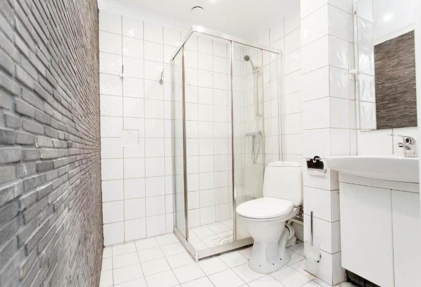 Aparthotel Apartdirect Sveavägen