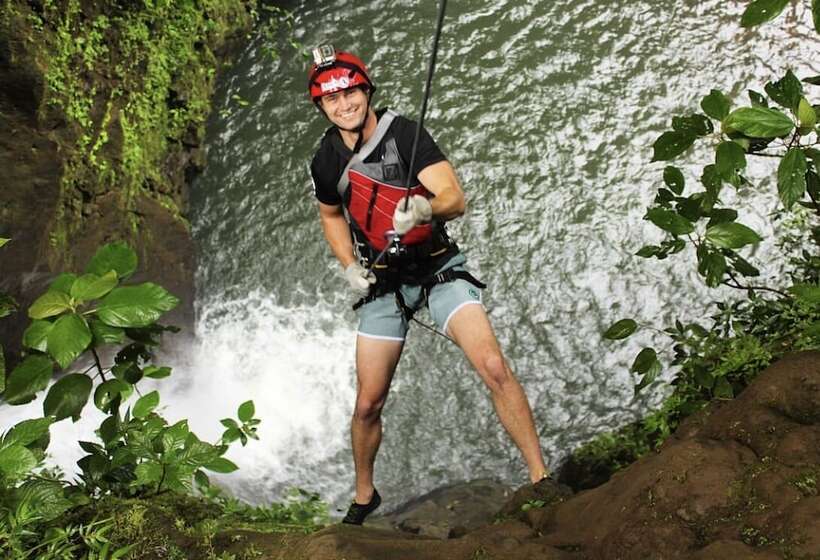 Avita Lodge Hotel De Montaña