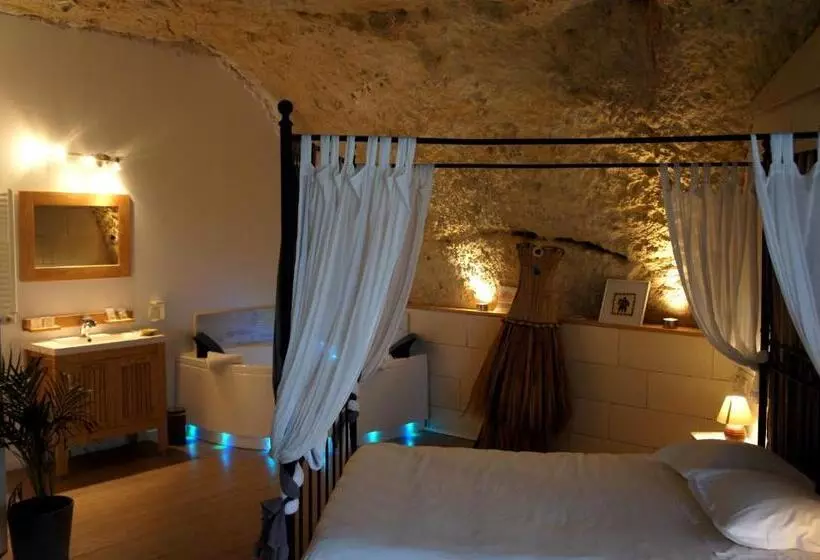 تختخواب و صبحانه Chambres D Hôtes Troglodytes Le Clos De L Hermitage