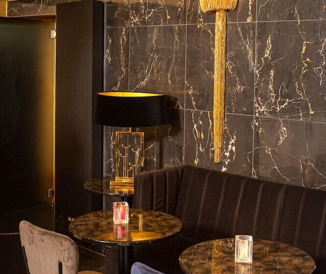 تختخواب و صبحانه Dock 29