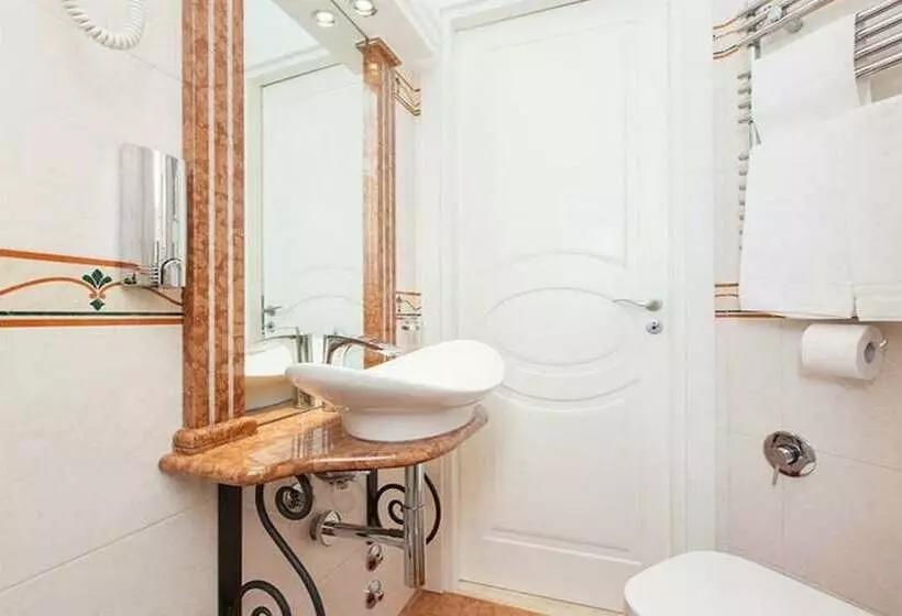 تختخواب و صبحانه Impero Vaticano San Pietro