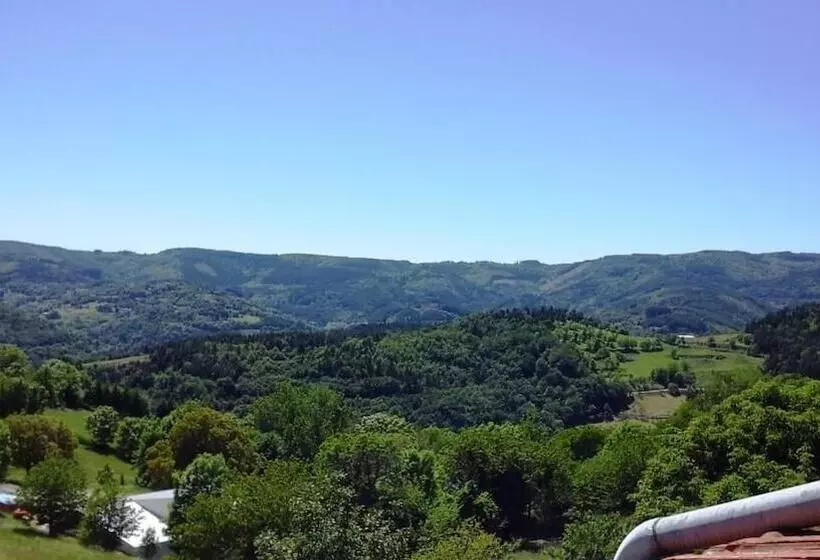 Aamiaismajoitus (B&B) Le Relais De Rochepaule