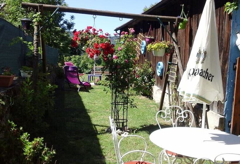 צימר Le Relais De Rochepaule