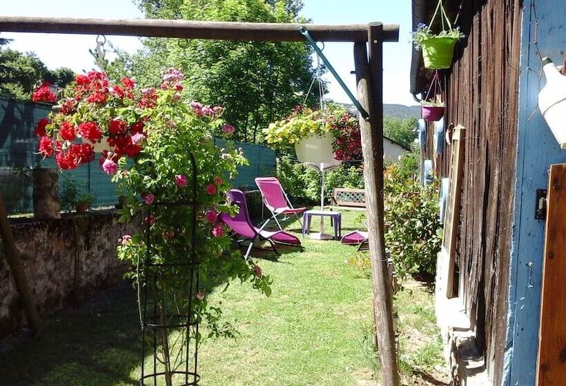 צימר Le Relais De Rochepaule