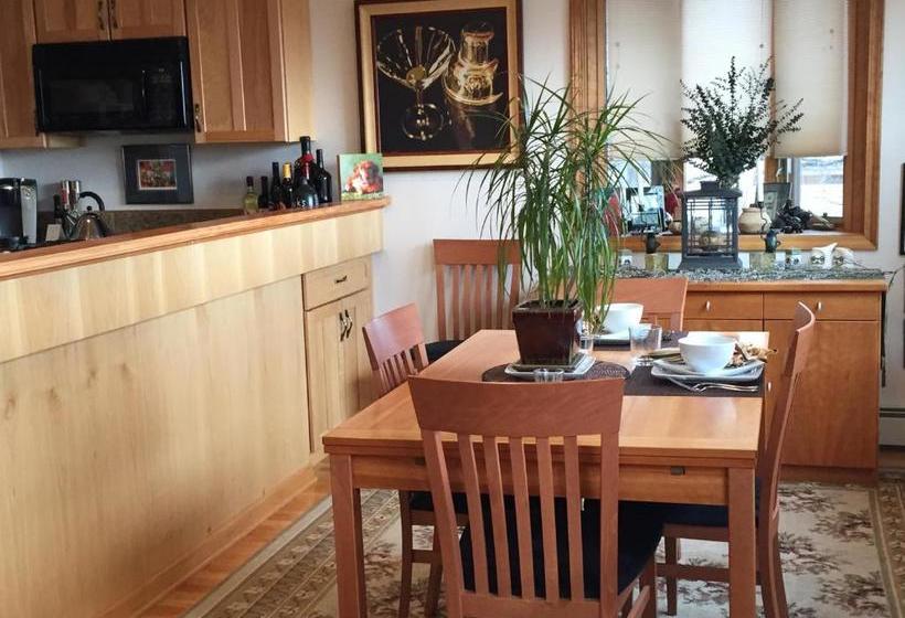 فندق 11th Avenue Bed And Breakfast