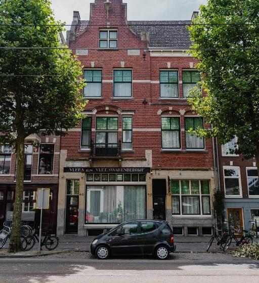 בית מלון כפרי De Jonker Urban Studios & Suites